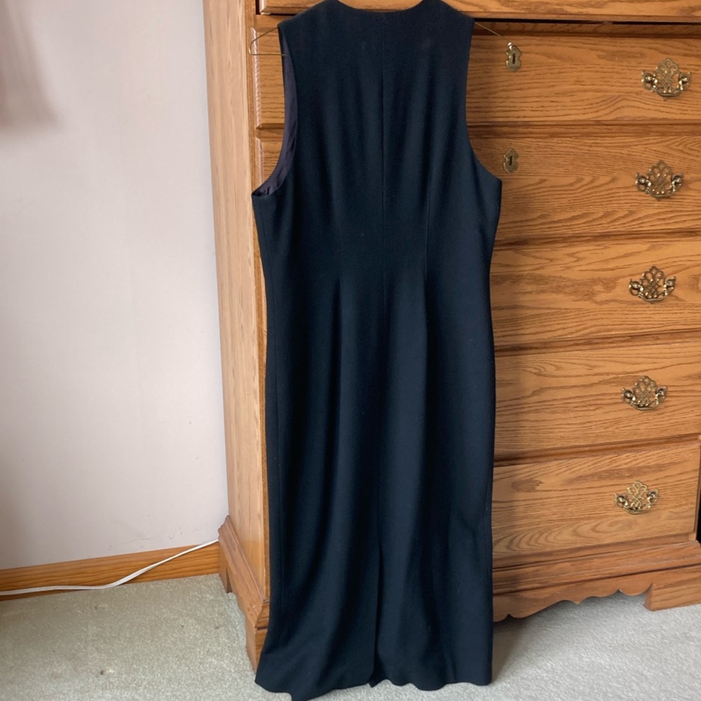 Chic Black Button-Down Midi Dress - image 2